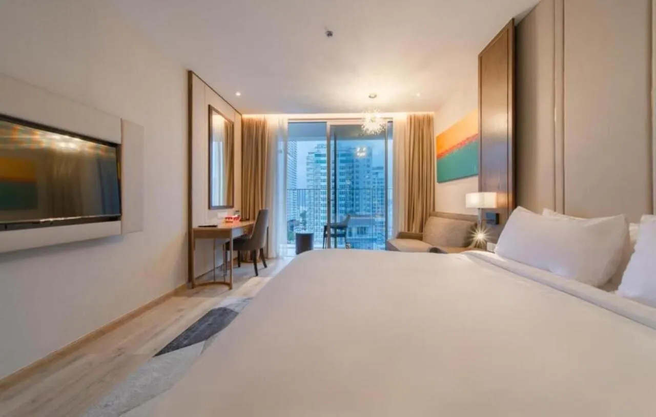 Homie Panorama Beachfront Residences Nha Trang